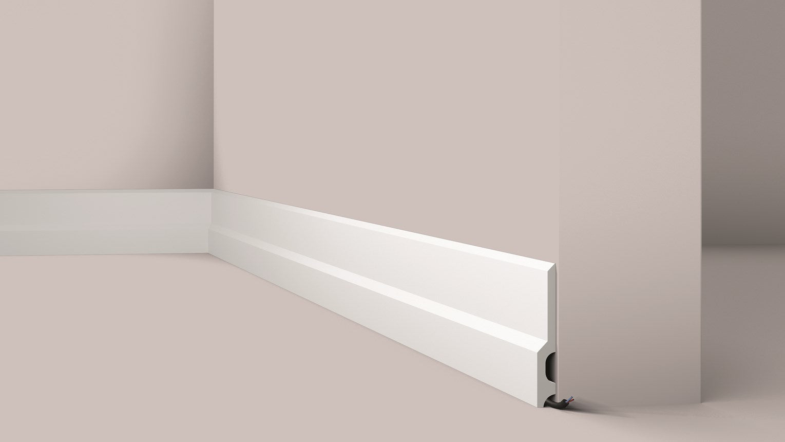FD22 130x18 Skirting board HDPS - 2m length
