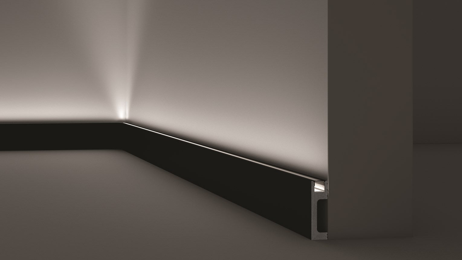 IL10 BLACK LED Skirting (80mm x 23mm x 2m) Per 2m length