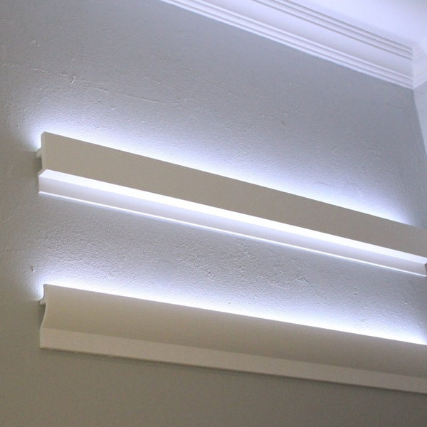 LED strip on the cornice. LED lights. Illumination cornice DIY 