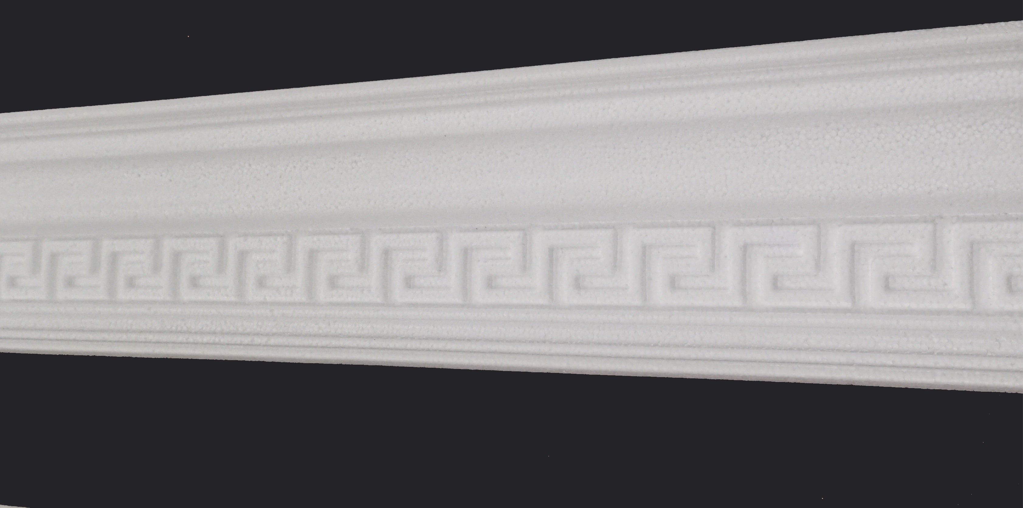 Versaci moulded cornice (110mm) - 2m length